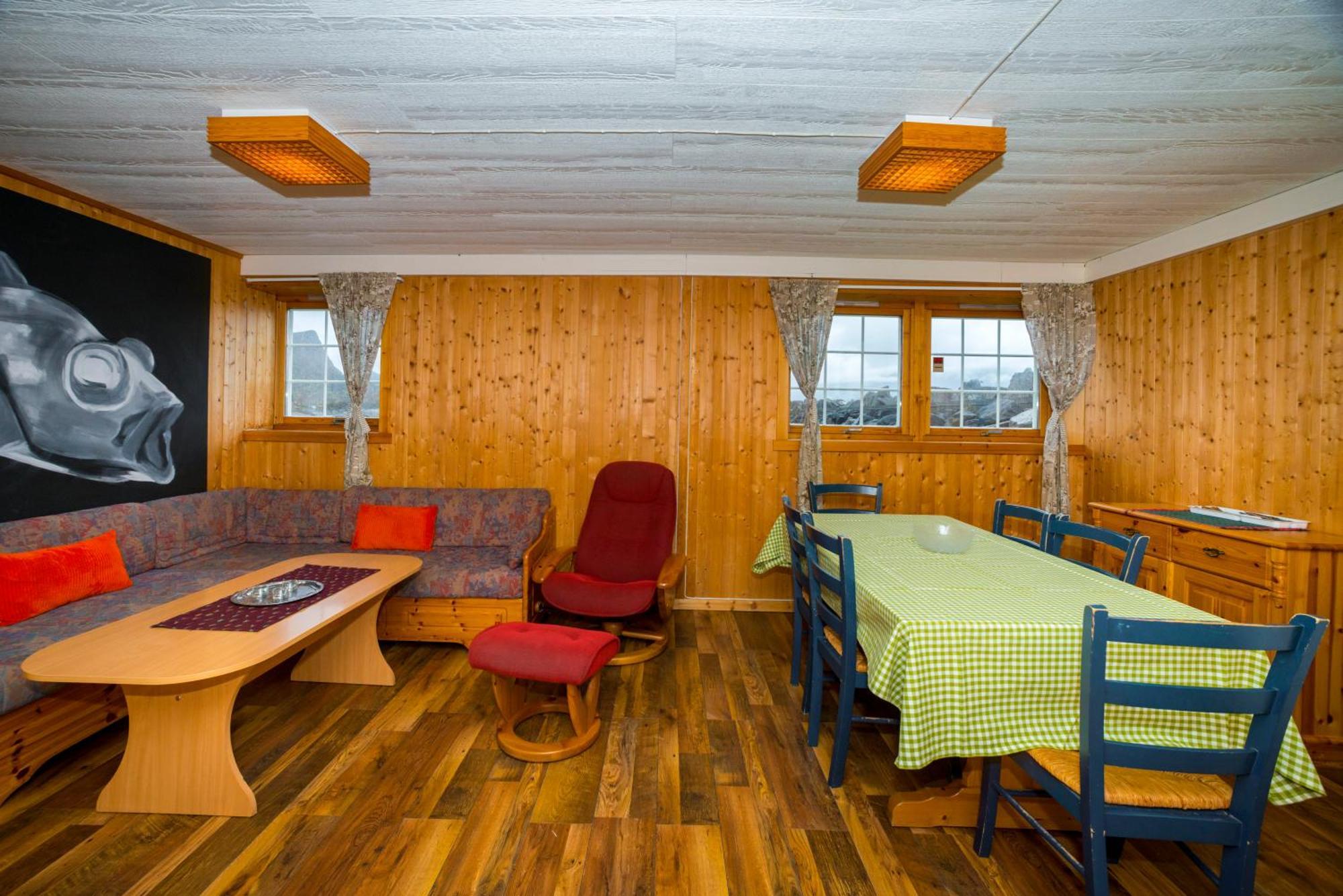 Statsbuene I Kabelvag Kabelvåg Exterior foto