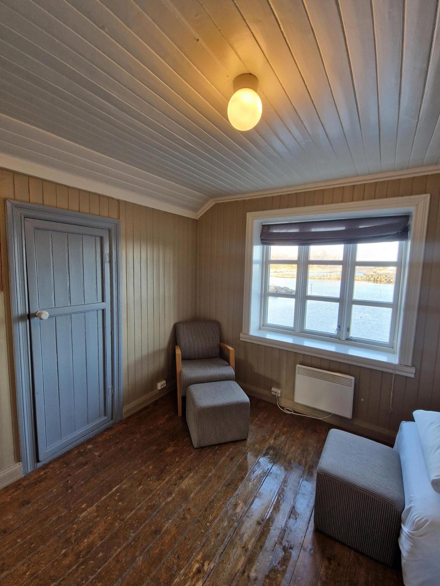 Statsbuene I Kabelvag Kabelvåg Exterior foto